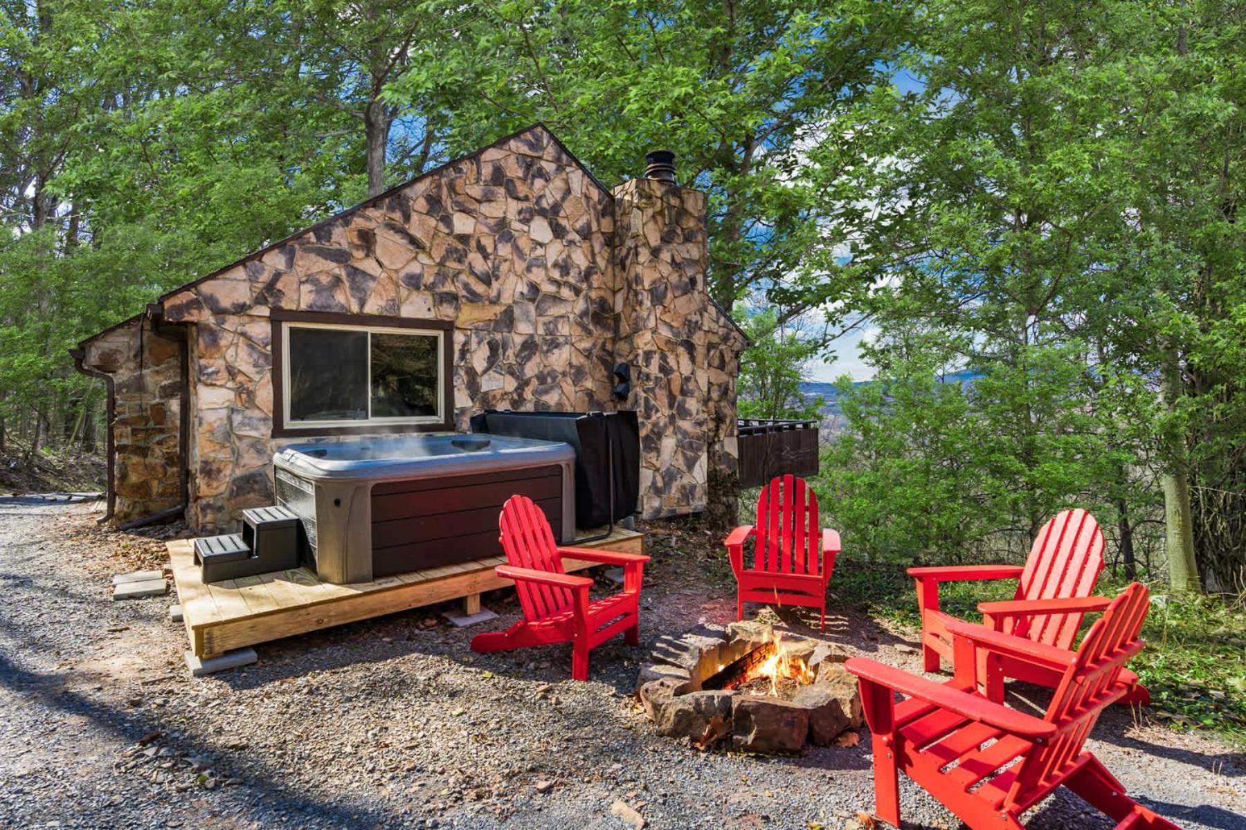 Inwood Amazing Views, Hot Tub, Fire Pit, Deck & Fireplace מראה חיצוני תמונה